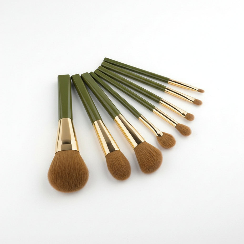 8-Piece Soft Makeup Brush Set – Green Shimmer Finish