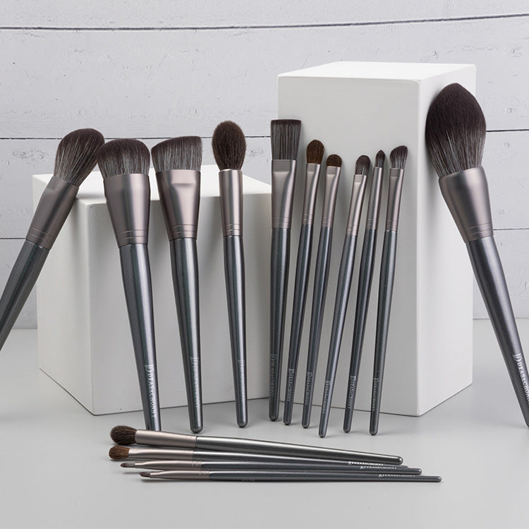 Fashion Makeup Brush Set