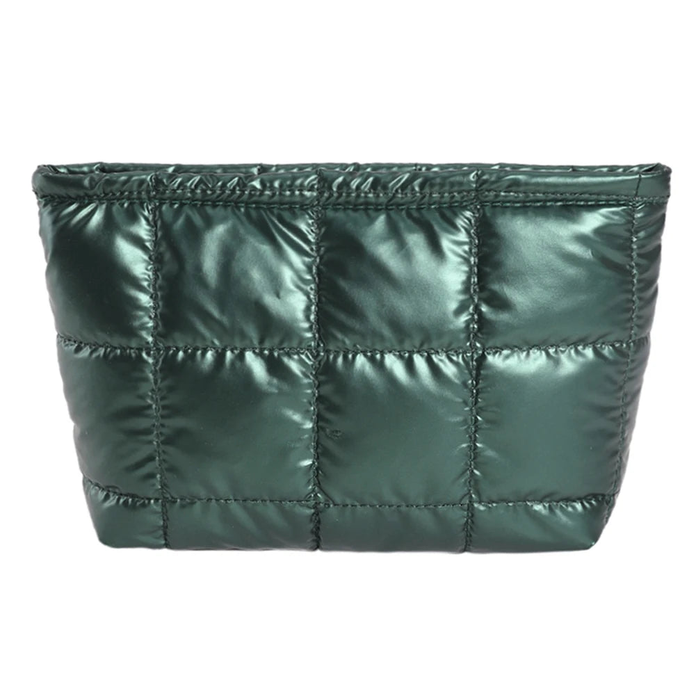 Quilted Makeup Storage Bag – Large Capacity, Padded Travel Organizer for Women