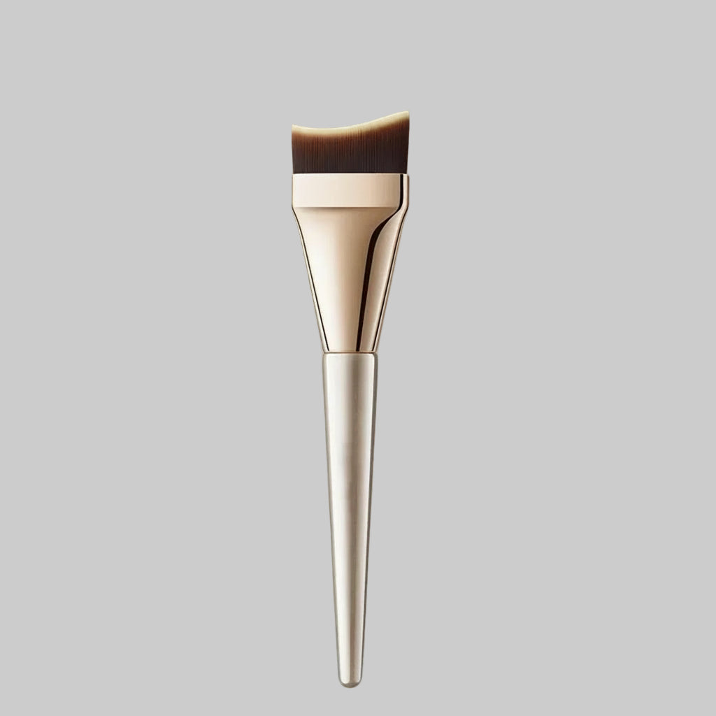 Professional Arc-Shaped Ultra-Thin Foundation Brush – Flat Head, Paint-Free & Traceless Finish
