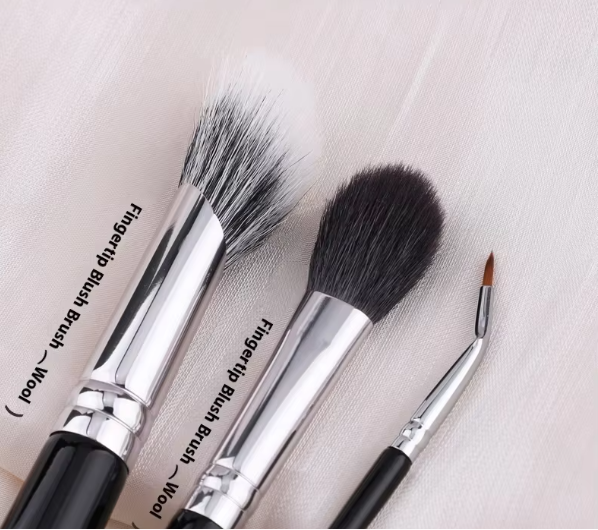 Stasy Beauty™ Pro Brush Set – 18-Piece Black Collection with Natural Hair & Fiber