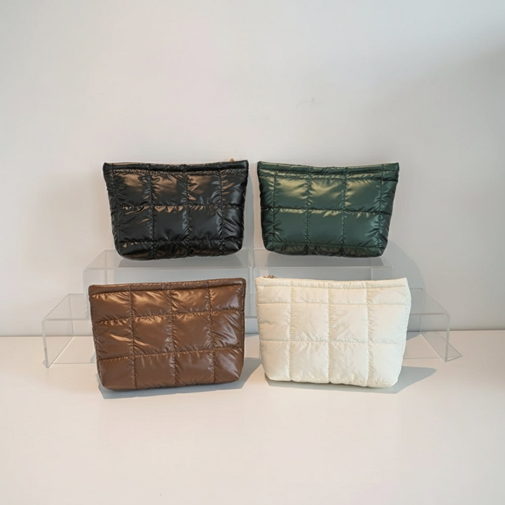 Quilted Makeup Storage Bag – Large Capacity, Padded Travel Organizer for Women