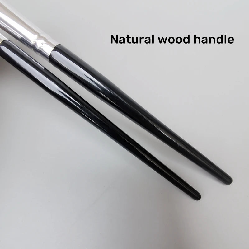 Professional Highlighter Makeup Brush – Natural Goat Hair Cosmetic Tool