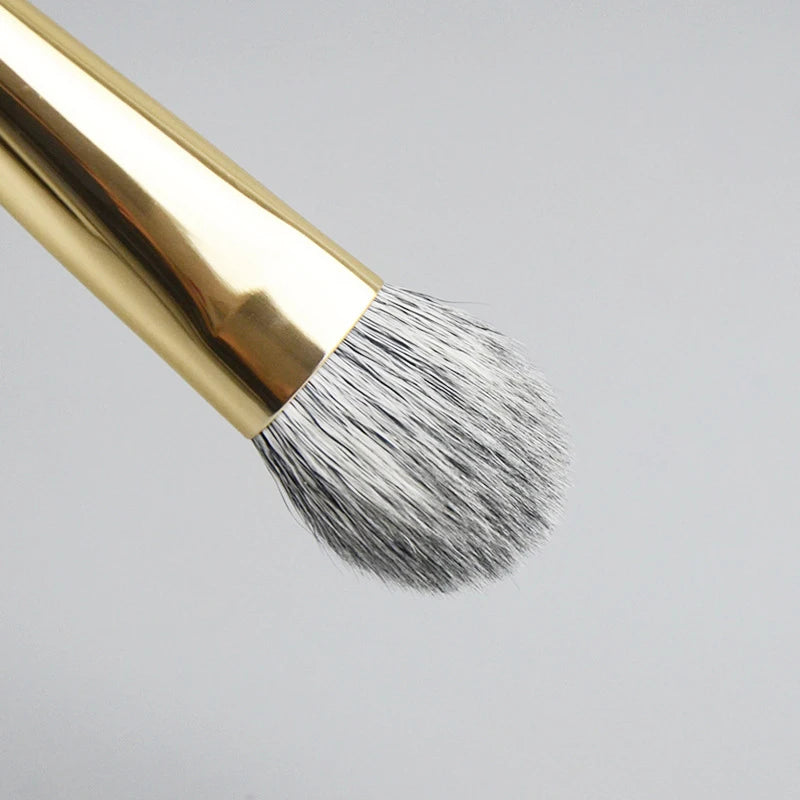 Natural Goat Hair Blush Brush – Pro Makeup Tool