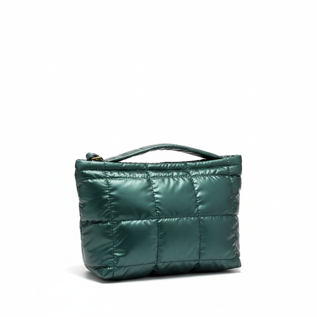 Quilted Makeup Storage Bag – Large Capacity, Padded Travel Organizer for Women