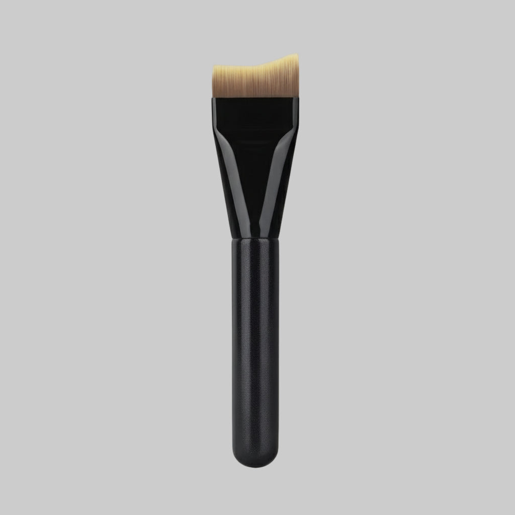 Professional Arc-Shaped Ultra-Thin Foundation Brush – Flat Head, Paint-Free & Traceless Finish