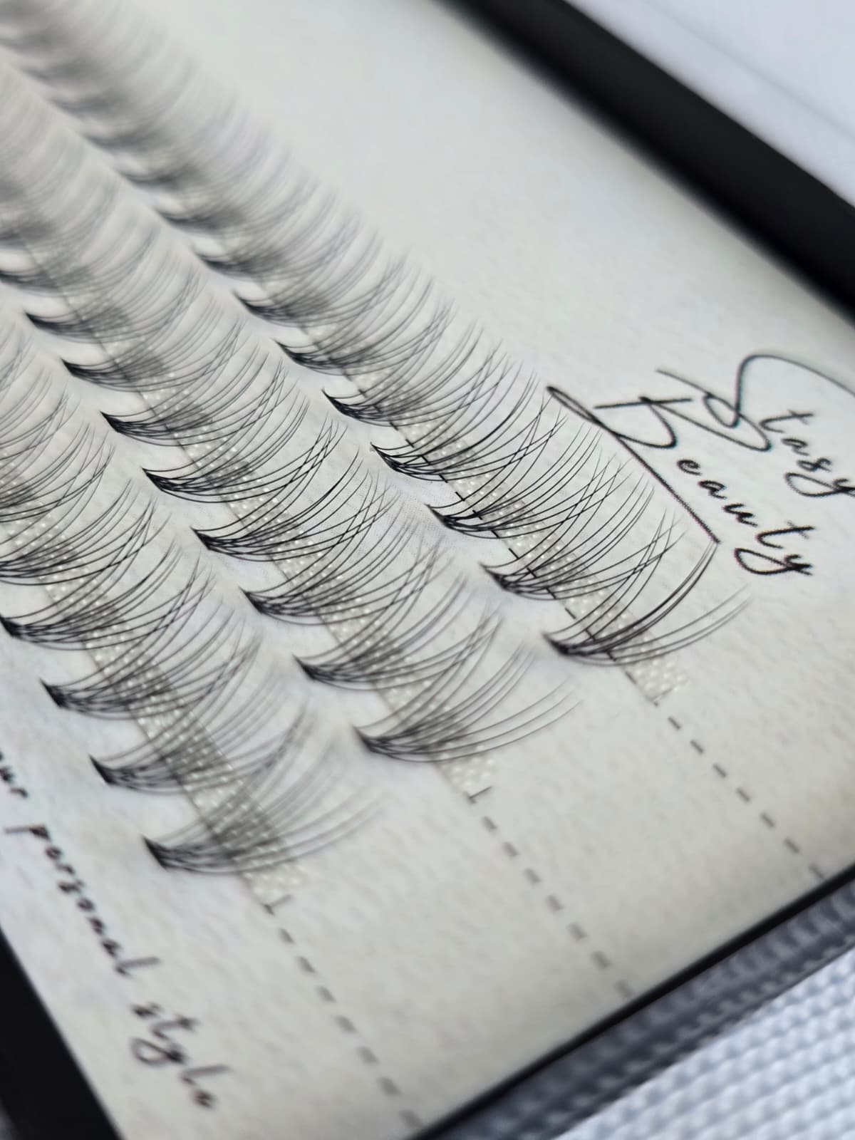 Stasy Beauty™ Premium Eyelash Extensions – C Curl, 0.07 Thickness, 6-12 mm Length